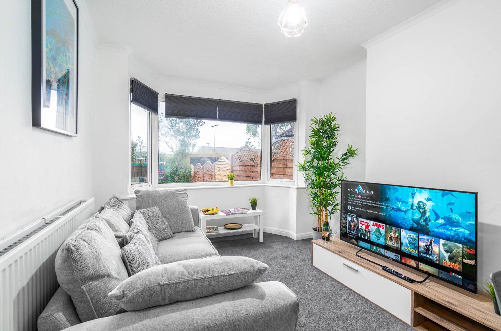 4 Bedroom House - Accommodates 7 - Garden - Parking - Netflix - Wifi - 559T Бірмінгем Екстер'єр фото